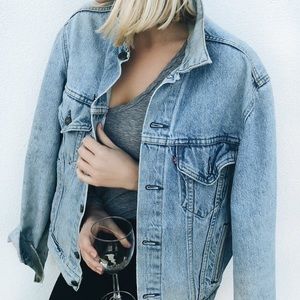 Vintage Levi’s oversized denim jacket